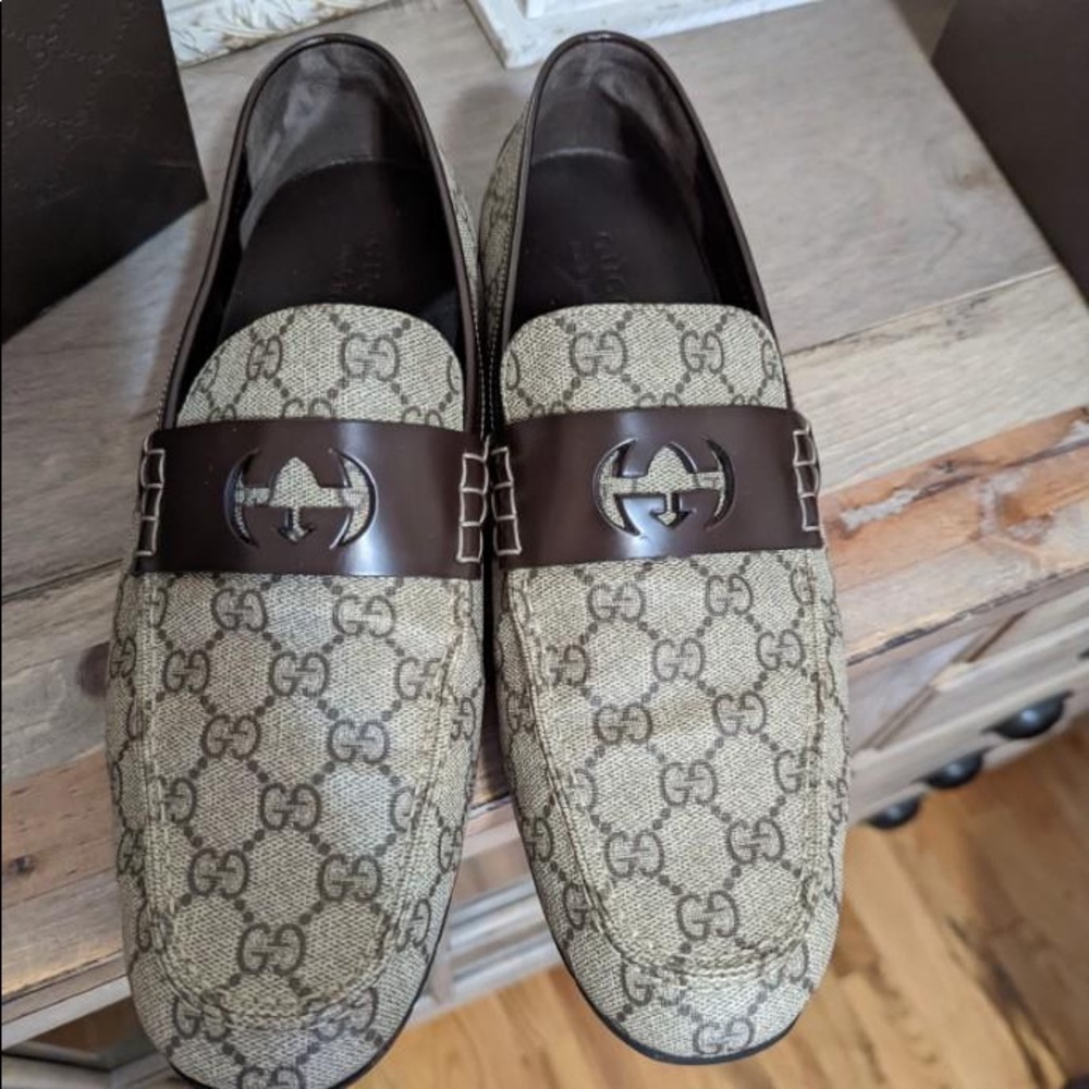 Men's Gucci loafer